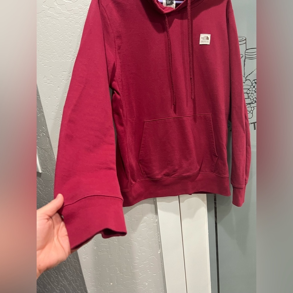 The North Face Deep Red Hoodie - Picture 4 of 8